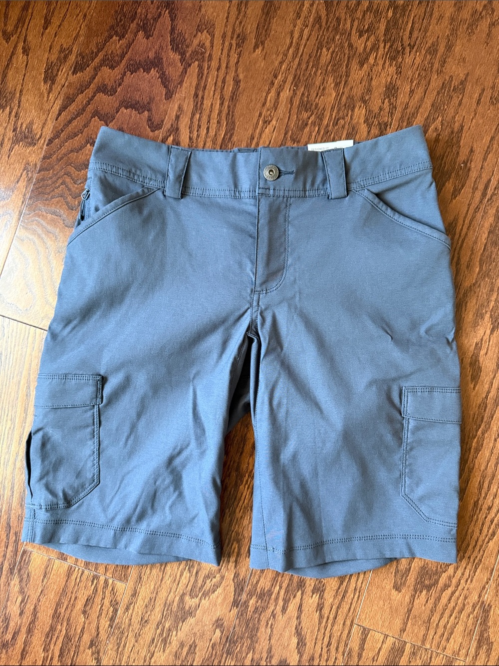 Duluth Trading Co women's Dry On The Fly 10" - Picture 2 of 8